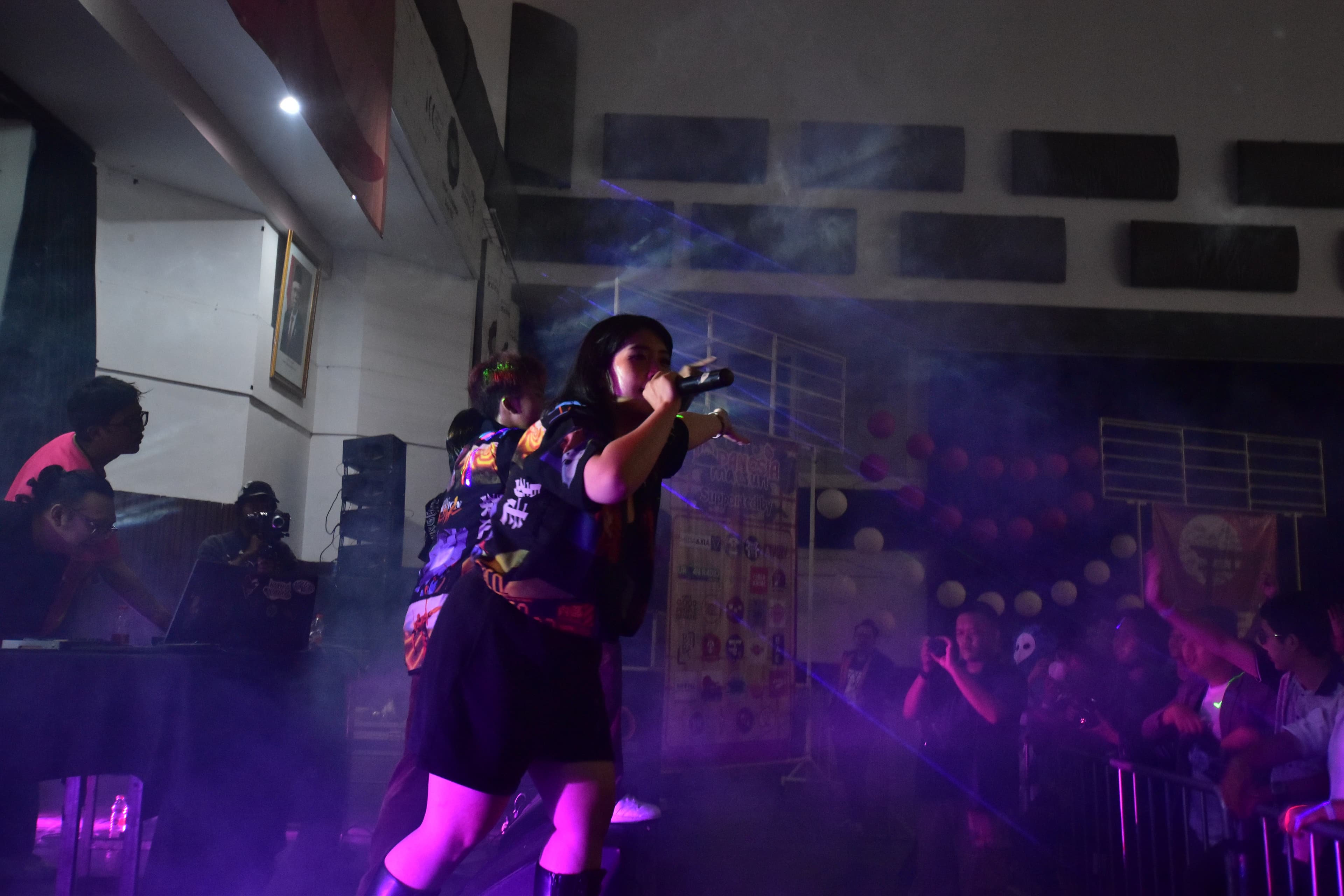 Japanesia Matsuri Vol 1 - Festive Japanese celebration with sparklers